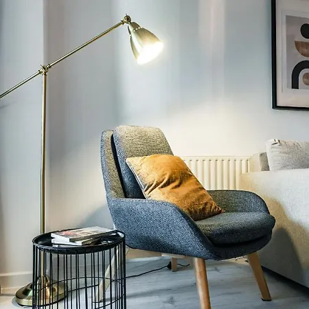 505 Apartment *