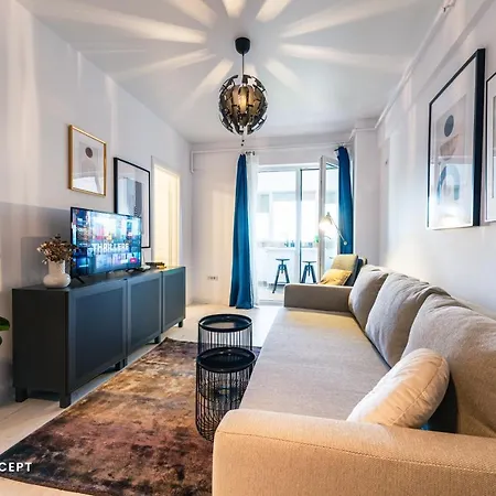 Apartment 505 *