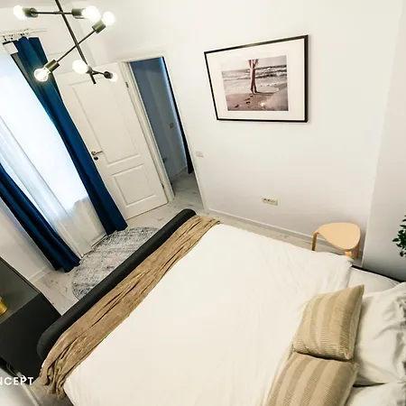 Apartment 505 *