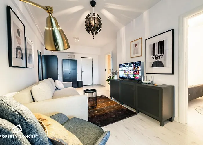 Apartment 505 *